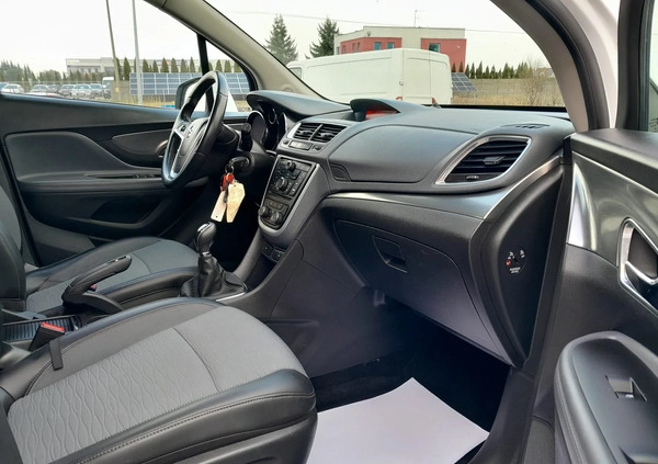 Opel Mokka cena 38500 przebieg: 152148, rok produkcji 2015 z Andrychów małe 137